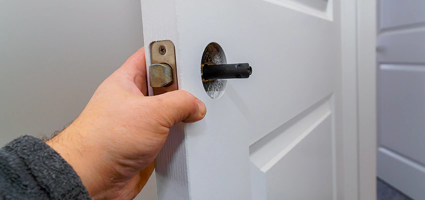 Nighttime Locksmith For Lock Repair in Encinitas, CA